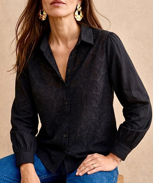 Camisa negra de broderie Bulgaria con Frunce en Hombros
